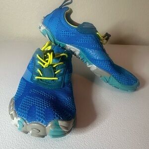 Whitin minimalist trail running shoe size 38